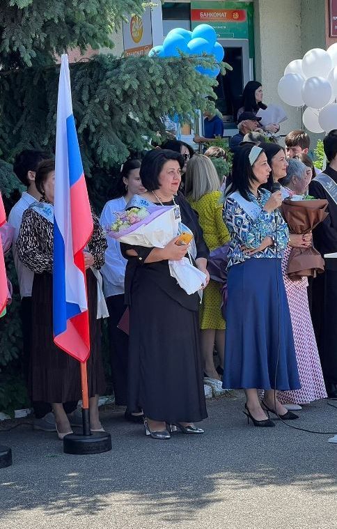&quot;Последний звонок&quot; прозвенел в школах Адыге-Хабльского района.